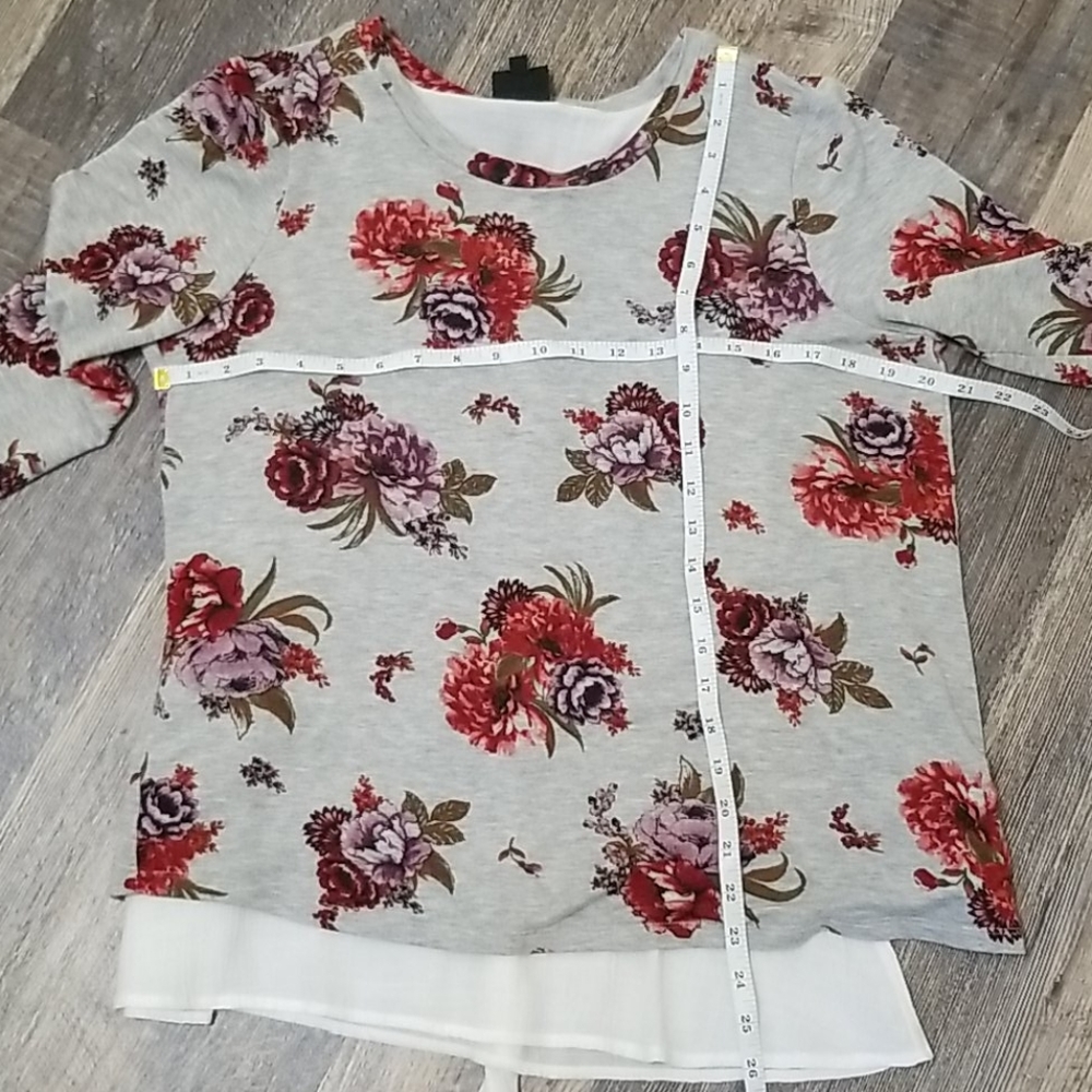 Bobedu Foral Open Back Top Medium - Picture 7 of 10